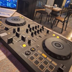 DJ Mariano Experience en evento – galería foto 3 Alvear Piñero Álvarez